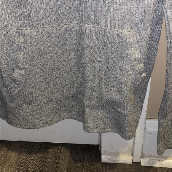 Sweater - Picture 3 of 3